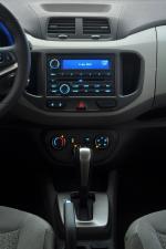 Chevrolet Spin 2012 года